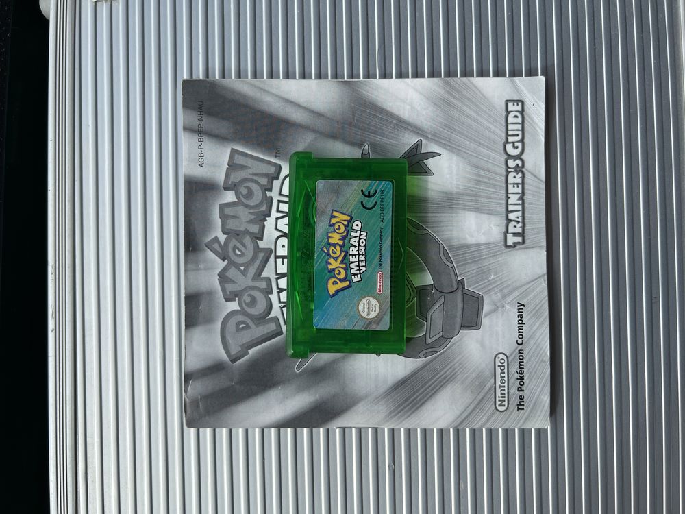 Pokémon Emerald Version Game Boy Advance Benfica • OLX Portugal